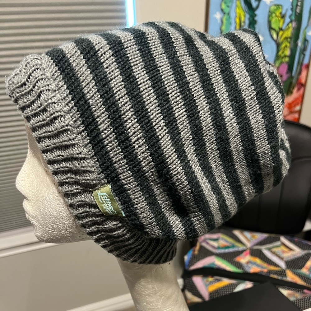 Lakhay’s Collection Reversible Cowl Slouch Hat Black and Grey